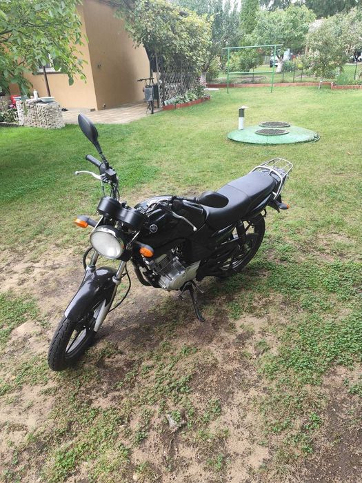 Motocykl Yamaha ybr125 - niezawodny i ekonomiczny!