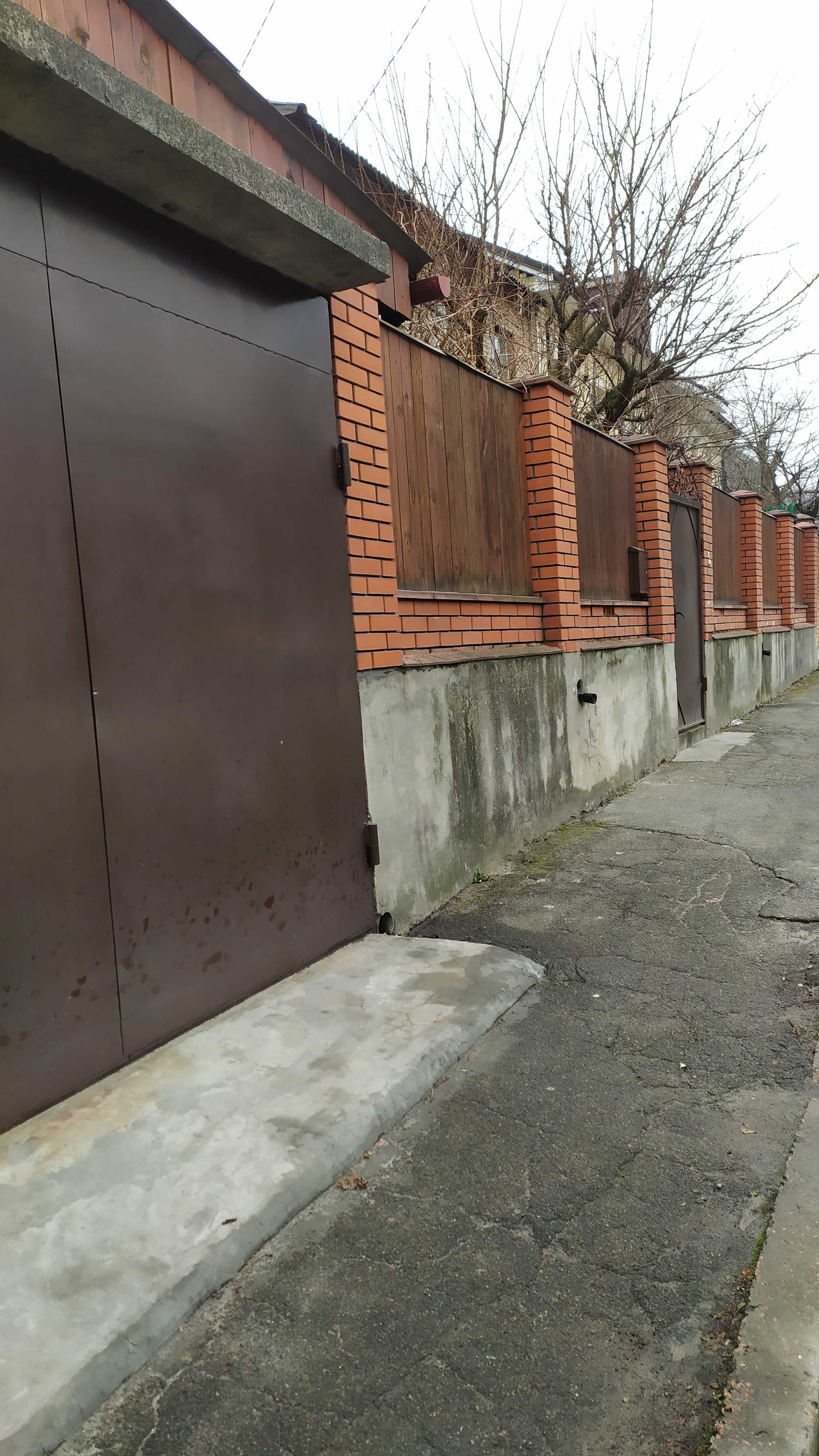 Будинк +гараж33кв.м , Демеевка Голосіево вул.Карпатська січ Совки