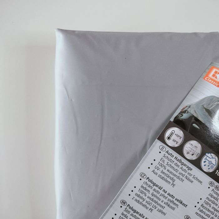 Półpokrowiec na auto