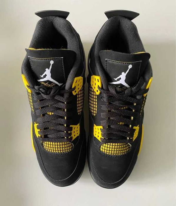 Jordan_4_Retro_Black_Thunder Biegania / Roz.39