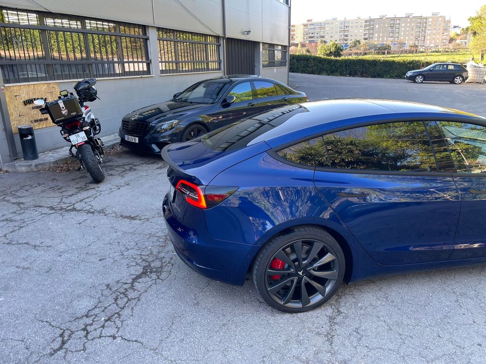 Tesla M3 Performance c/Iva aceito Classicos/Jipes/Motas