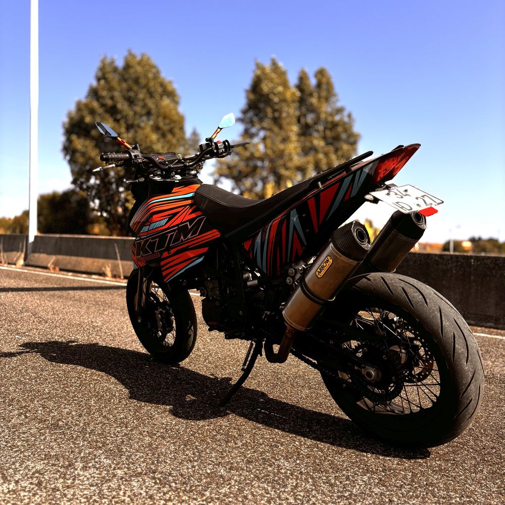 Ktm 690 supermotar 35kw