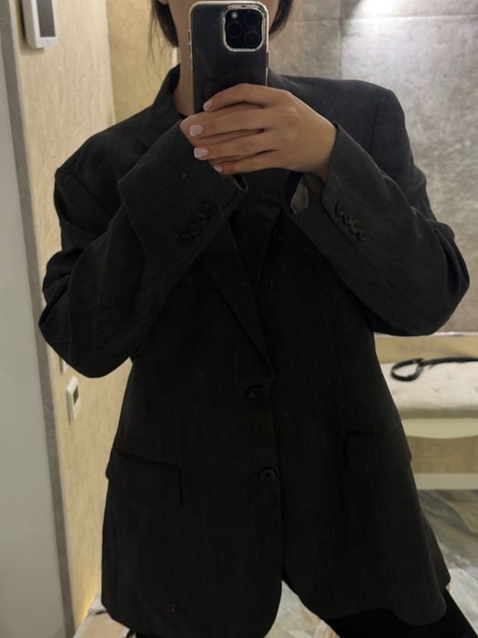 Сірий піджак тренд