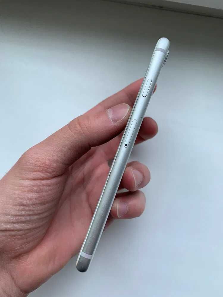 iPhone 8, 256 GB, white