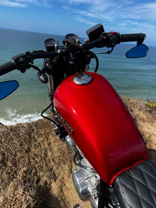 Suzuki Moto GN250