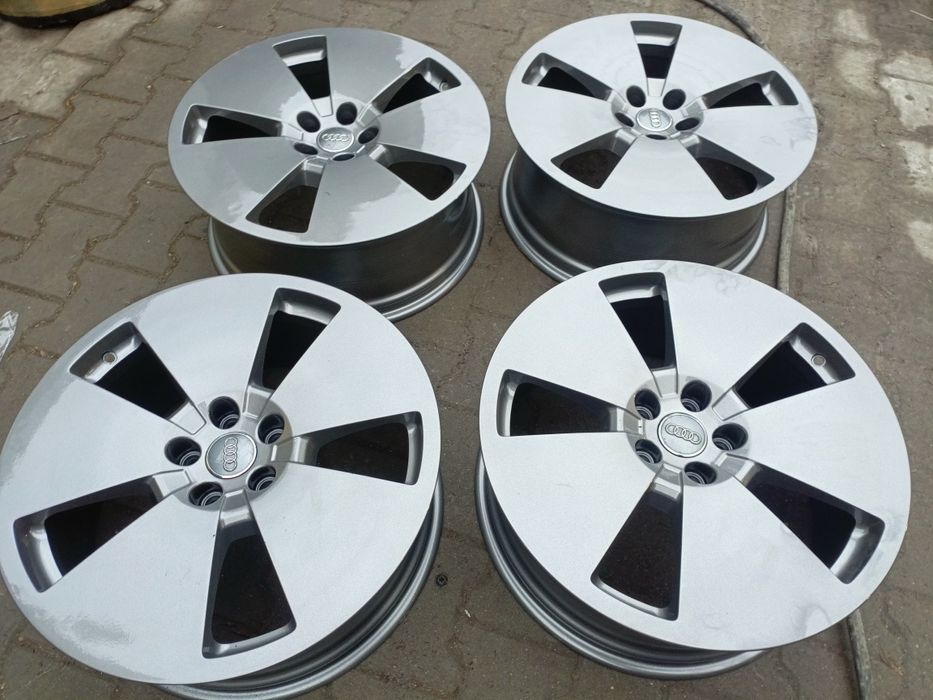 Felgi aluminiowe oryginalne Audi 5x112 et34 8jx19 et34