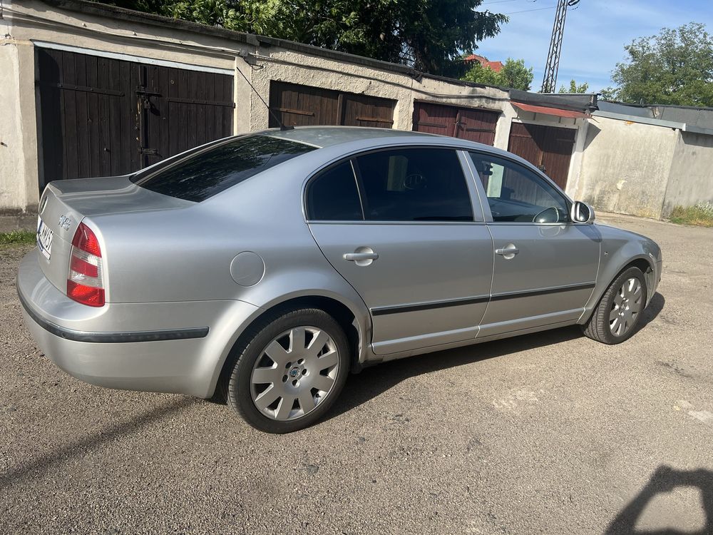 Skoda Superb 2,0 diesel