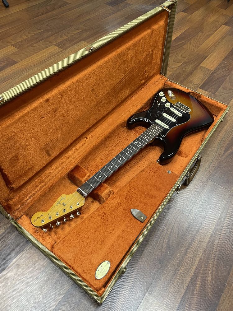 Електрогітара Fender Stratocaster SRV USA (1800$)