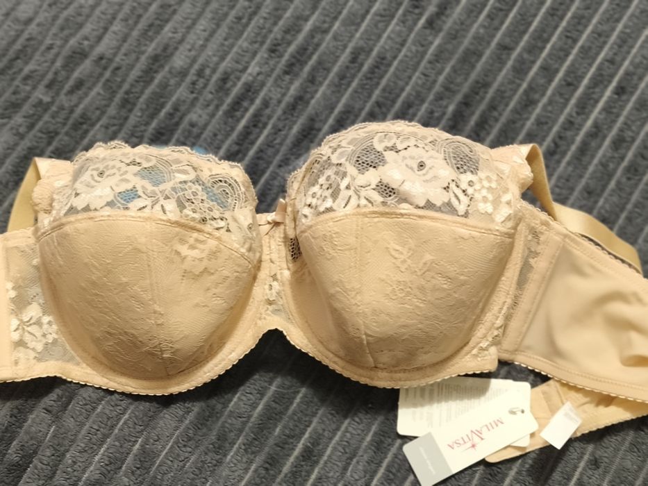 Продам бюстгальтер