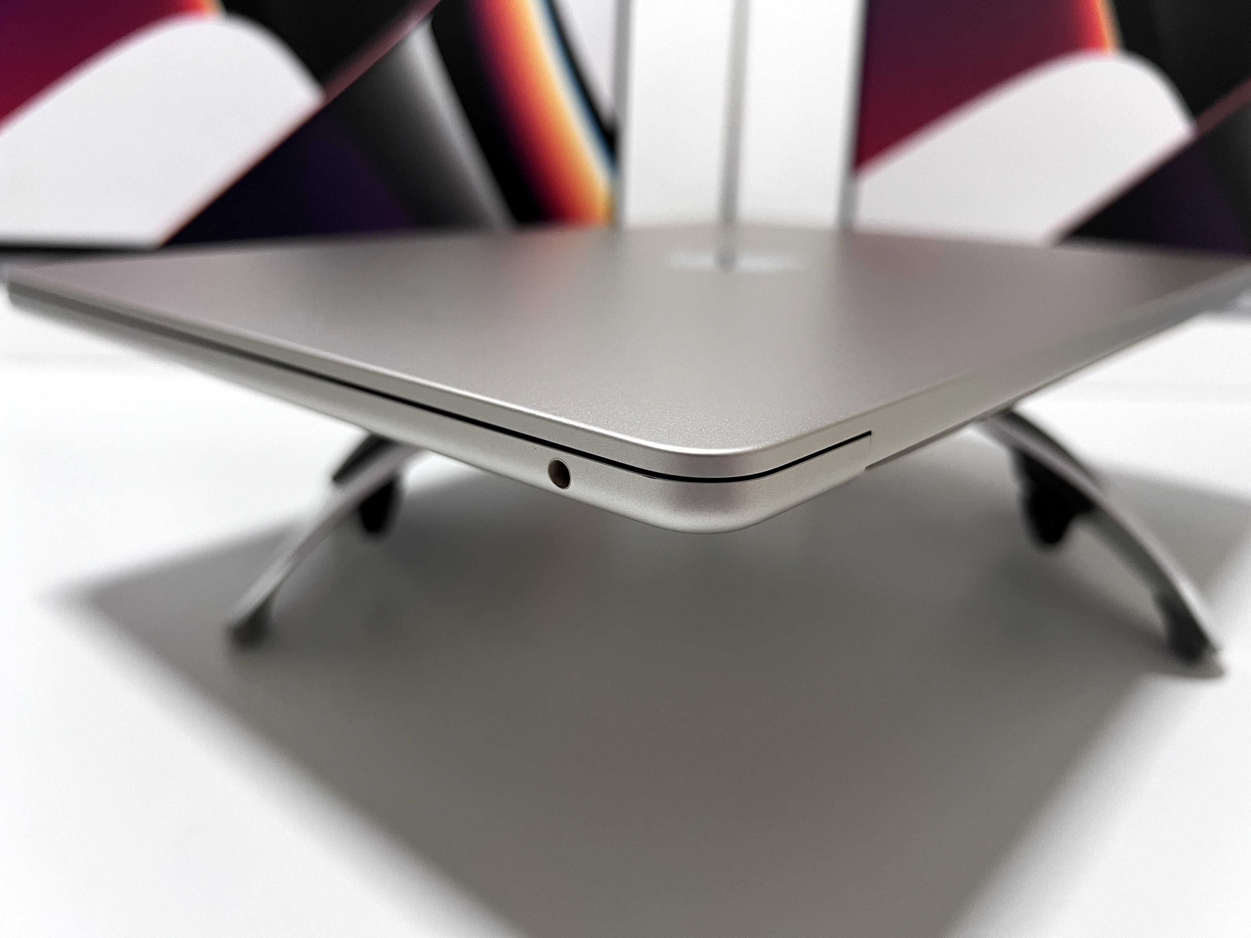 MacBook Air M2 A2681 Starlight Разбірка Дисплей Топкейс
