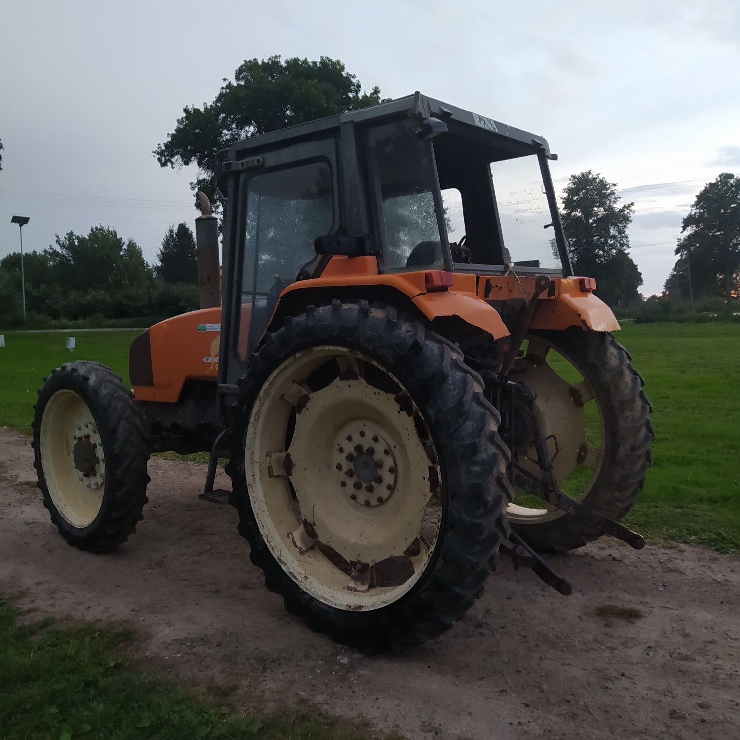 Renault Ceres 85 Mechaniczny cały