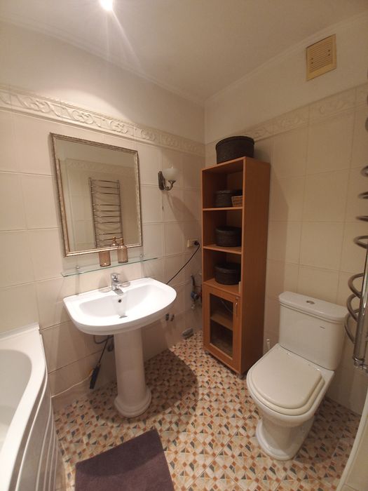 Здам чудову 3- х кімн., квартиру Грушевського