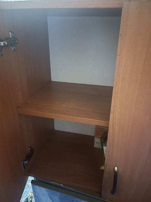 Шкафчик навесной