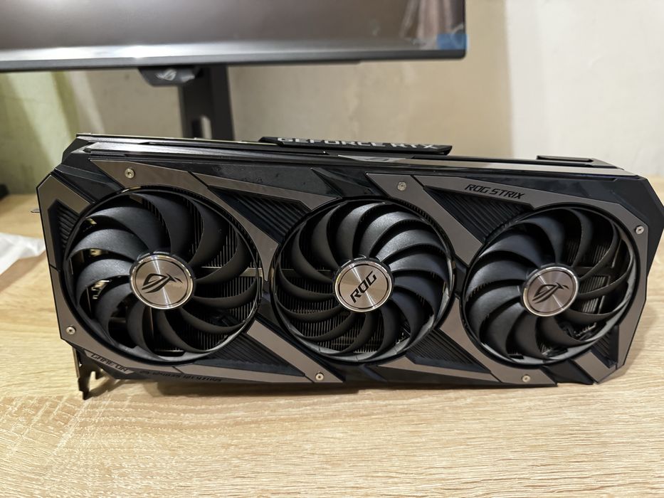 Asus RTX 3070 ti 8gb OC