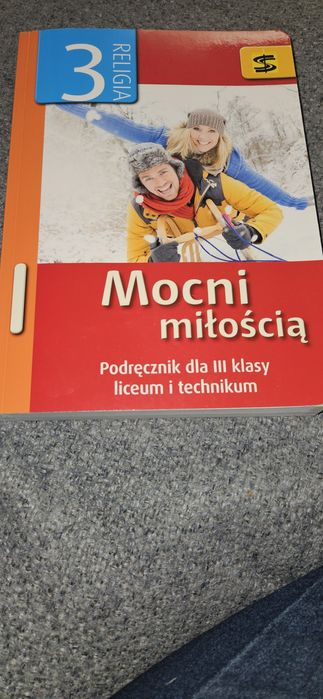 Mocni wiarą i miłością Religia 3
