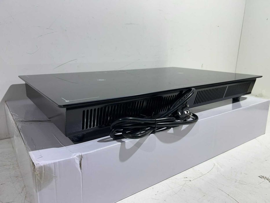 Индукционная плита настольная и встраиваемая  Klarstein Deejay 3500 Вт