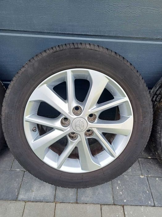 Komplet felg aluminiowych Toyota Auris II 13/18 16 cali