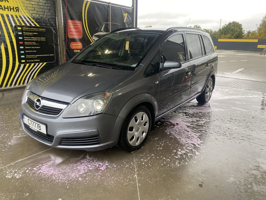 Продам Opel Zafira B