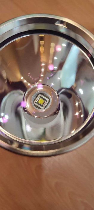 Фонарик Convoy 4X18A SBT90.2 красный