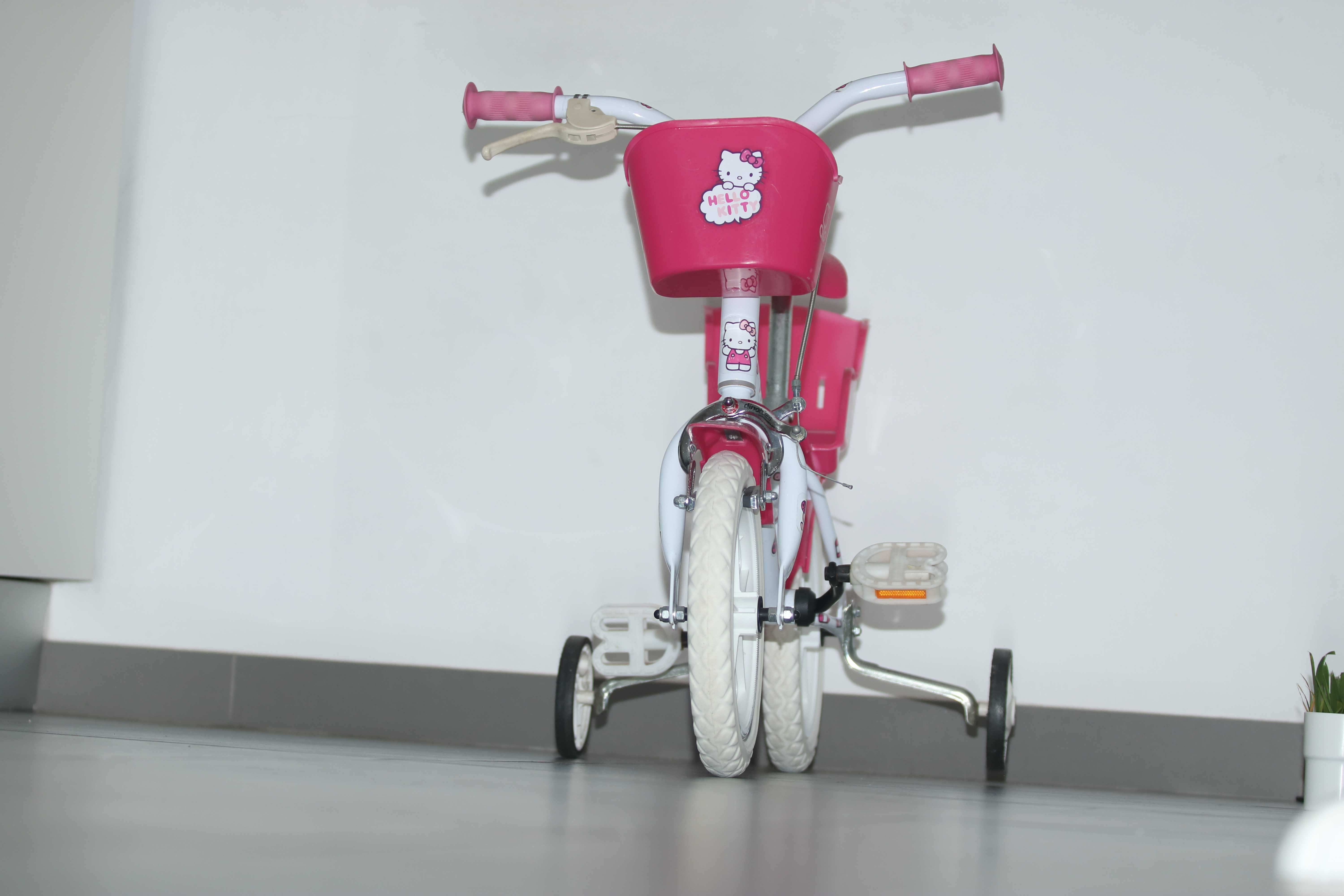 Bicicleta para menina Hello Kitty