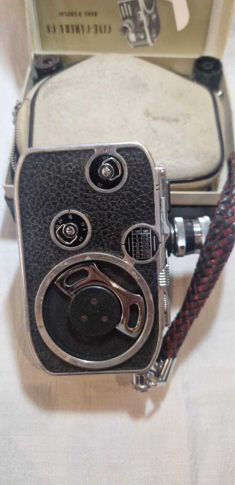 Excelente câmera de filmar Bolex Paillard C8