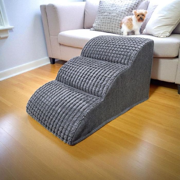 "Комфортний пандус для котів та собак – легкий доступ до улюблених міс