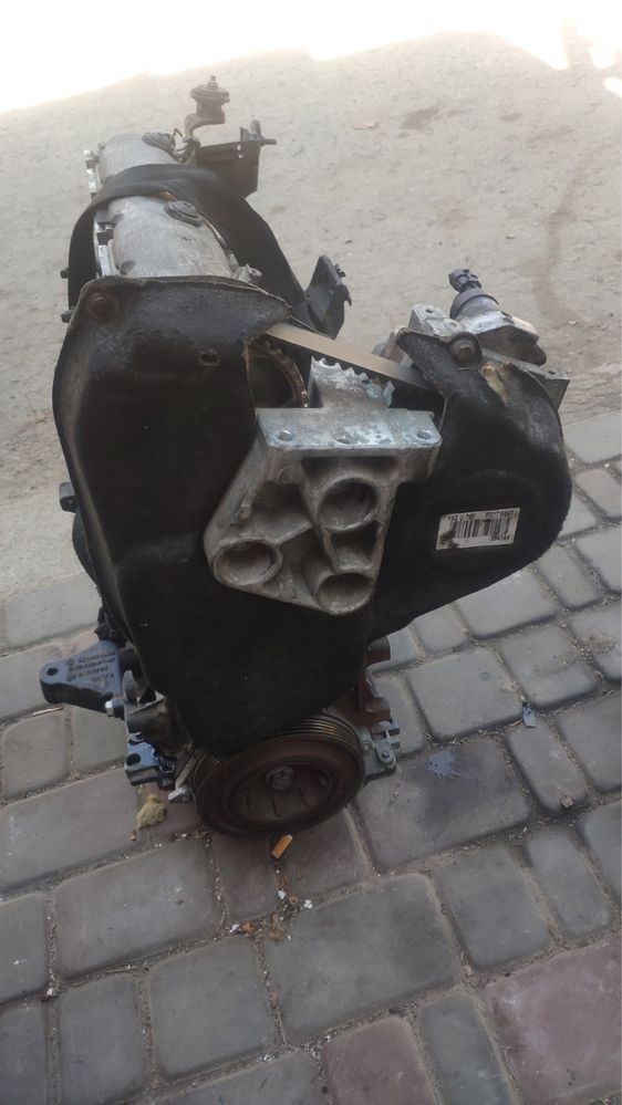 Двигун Renault Trafic,Opel Vivaro,Nissan 1.9dci(01-06) F9Q760