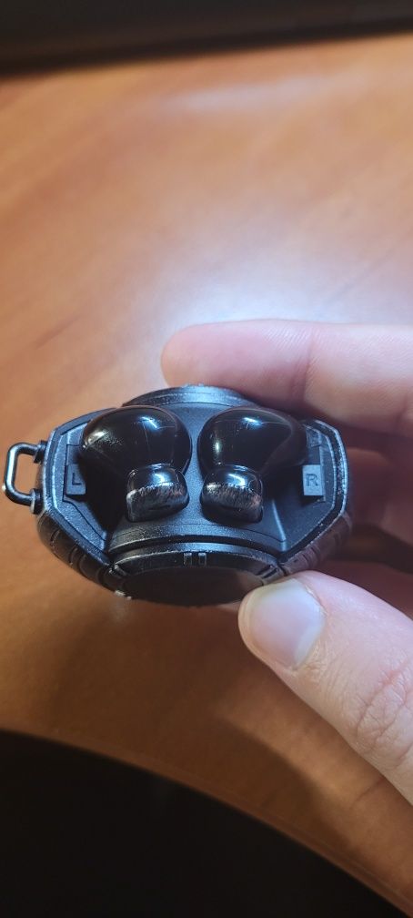 Продам навушники Transformers