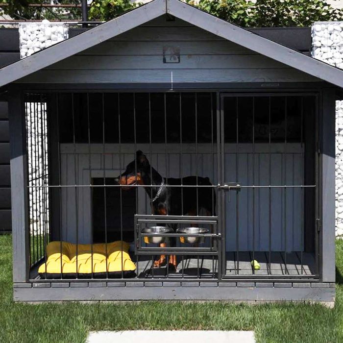 Вольєр з утеплено будкою | Вольєр під ключ