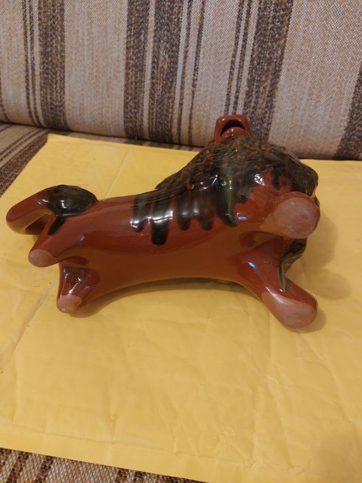 Статуетка "Лев", Васильківська майоліка за зразком Протор'євих