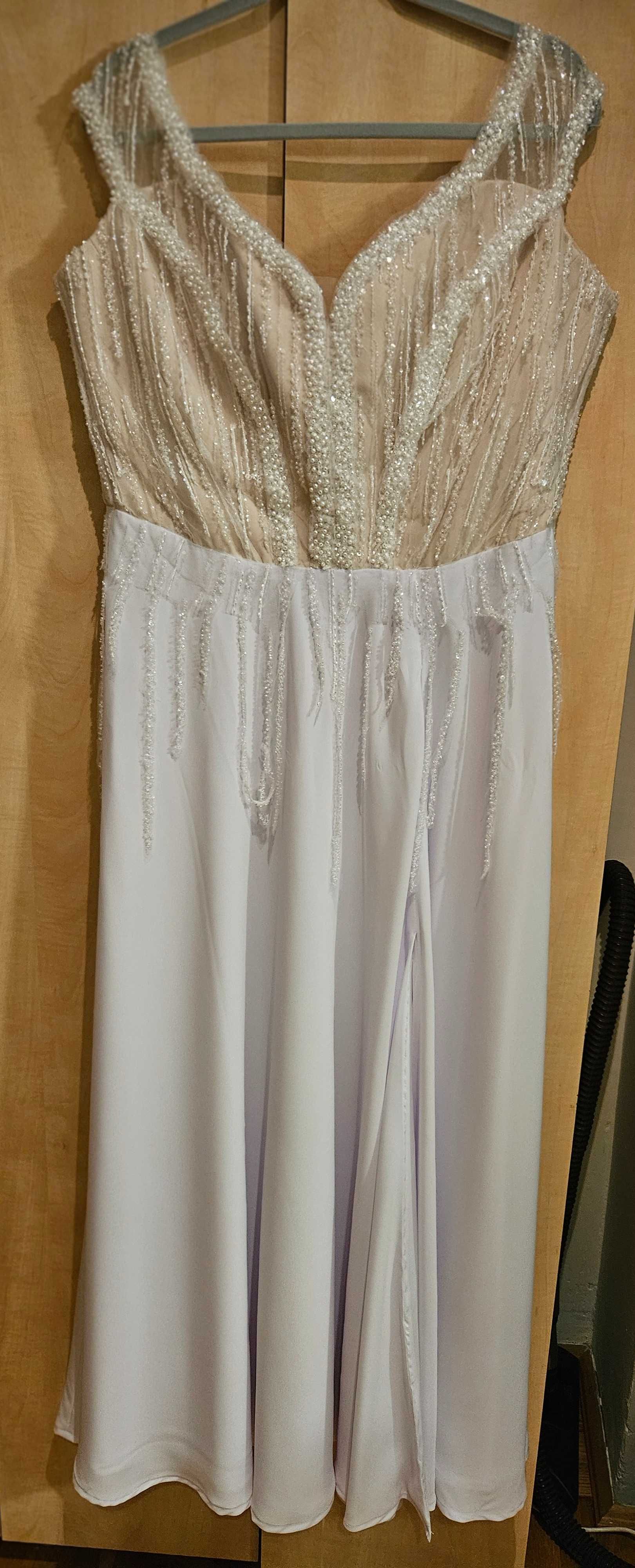 Suknia ślubna Plus Size