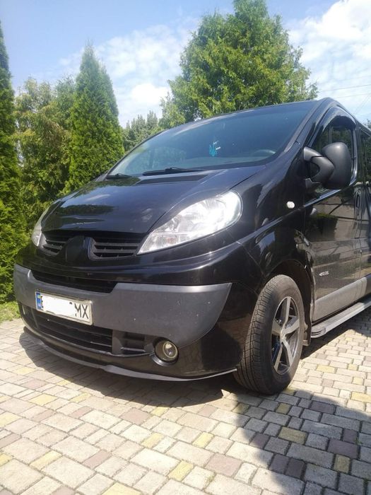 Губа переднього бампера Сплітер Нижній спойлер Аеродинамічна накладка