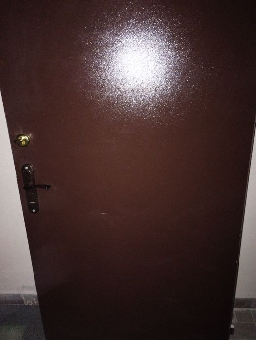 Вхідні двері від забудовника