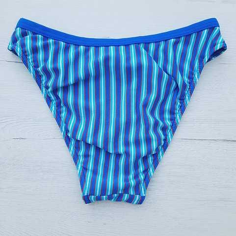 Biquini azul riscas