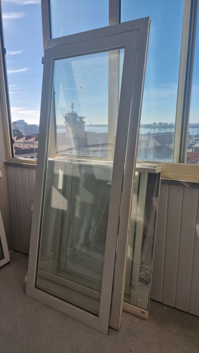 Porta e janela de alumínio