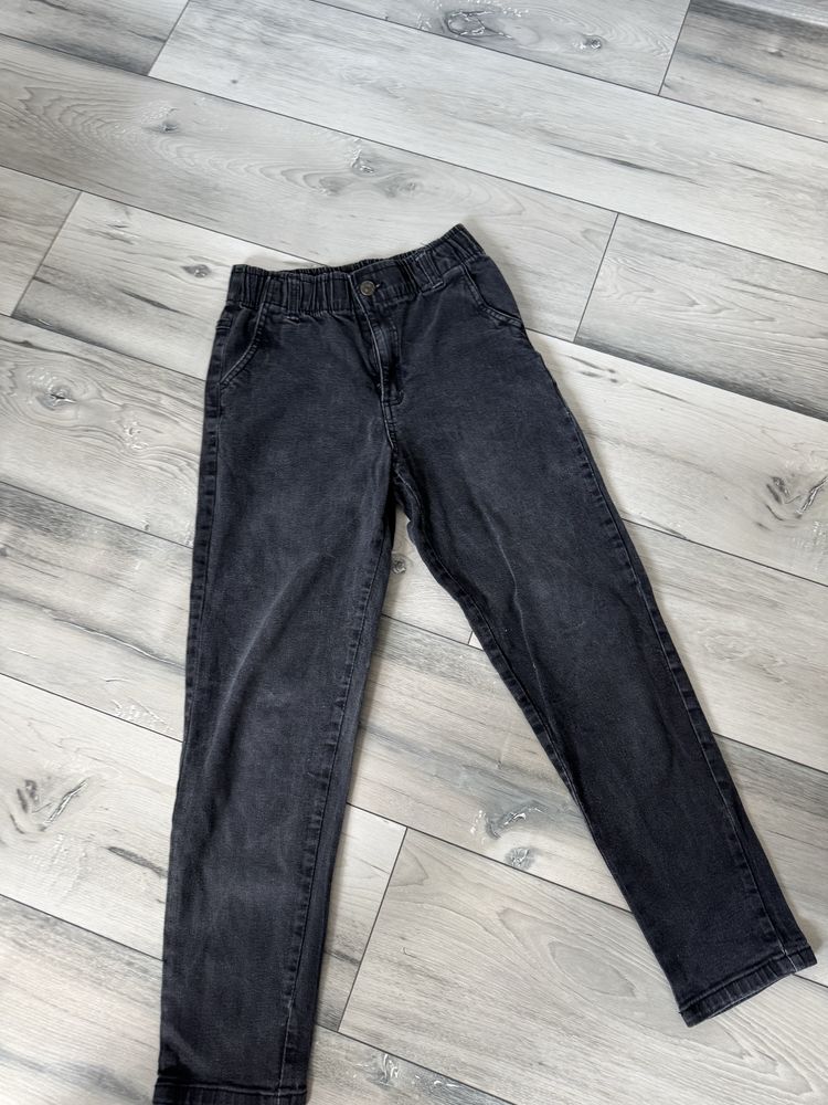 Dziewczęce  spodnie jeans 152