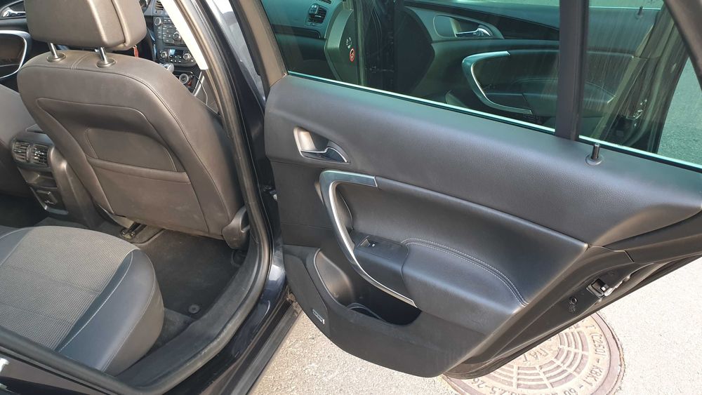 Продаю Opel Insignia