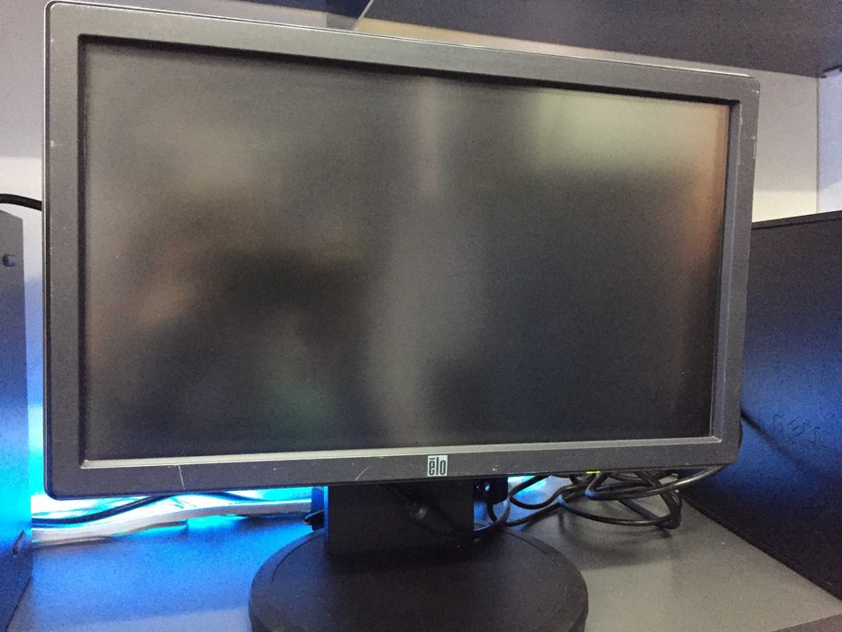 ЄЛО 15" сенсорний монітор для пос терміналів е гурт та гарантія