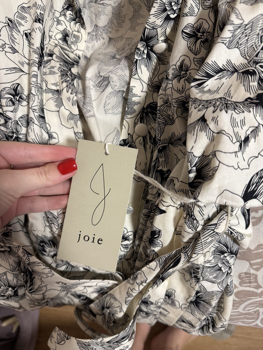 Стильна сукня з принтом розмір xs