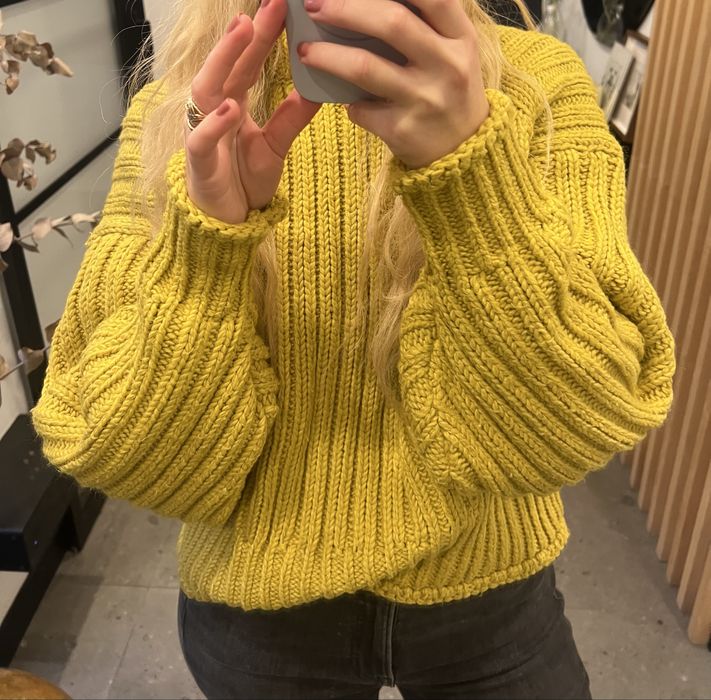 Miodowy/musztardowy sweter oversize