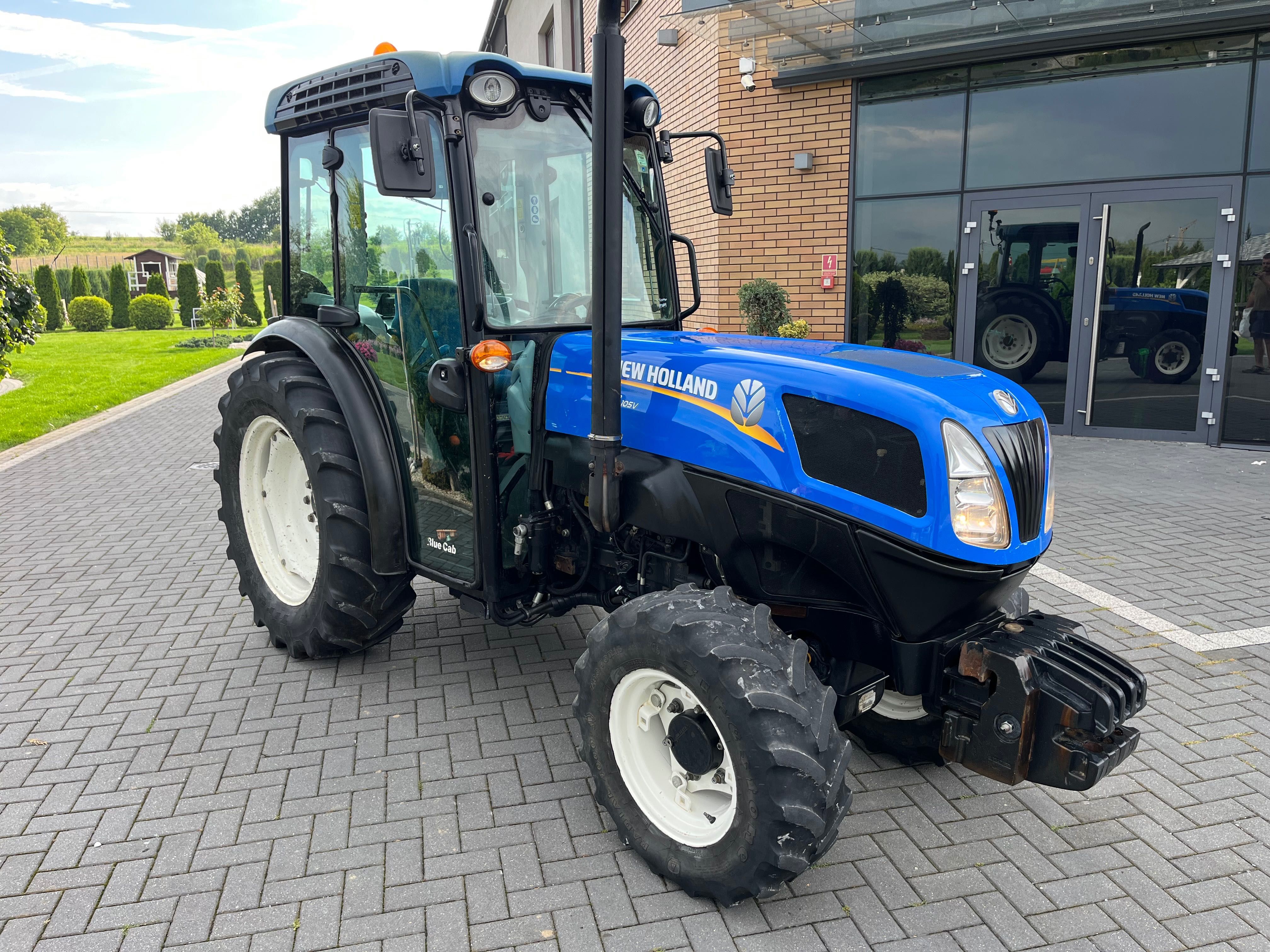 New Holland T4.105V Super Stan ciągnik sadowniczy