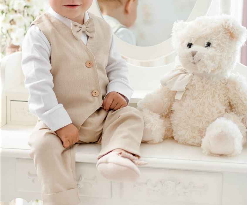 Garniturek do chrztu r. 86