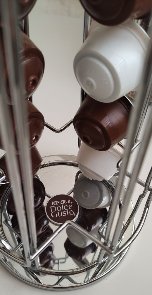 Obrotowy stojak na kapsułki Nescafe Dolce Gusto