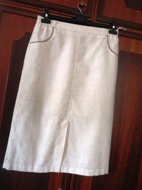 Женская летняя юбка на подкладке. В составе лен. Размер 46-48