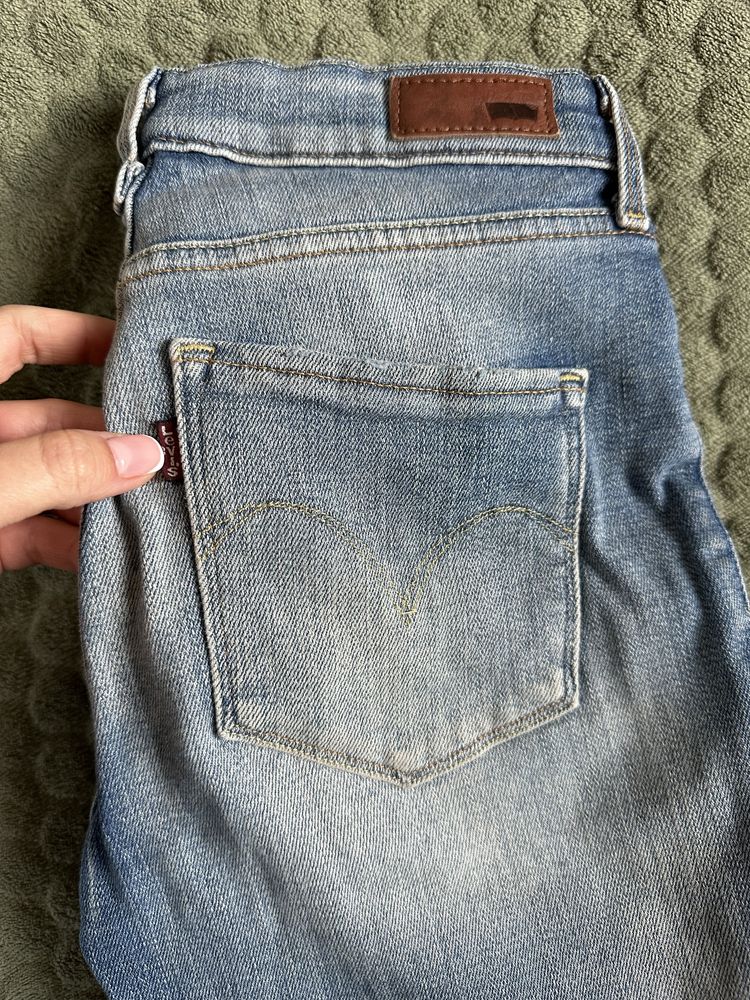Jeansy slim Levi’s