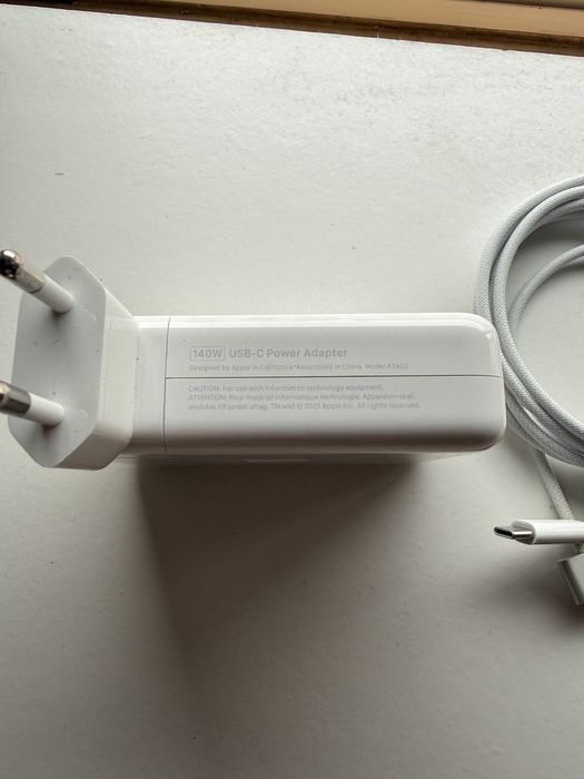 Carregador APPLE - 140W - USB-C