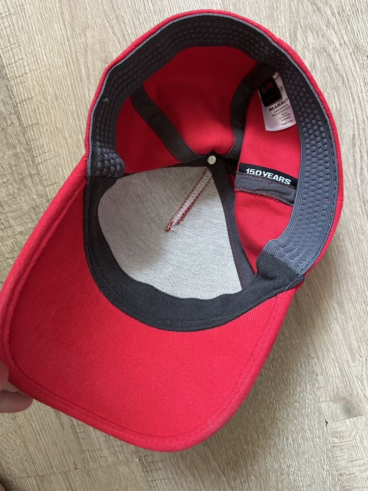 Кепка бейсболка Mammut