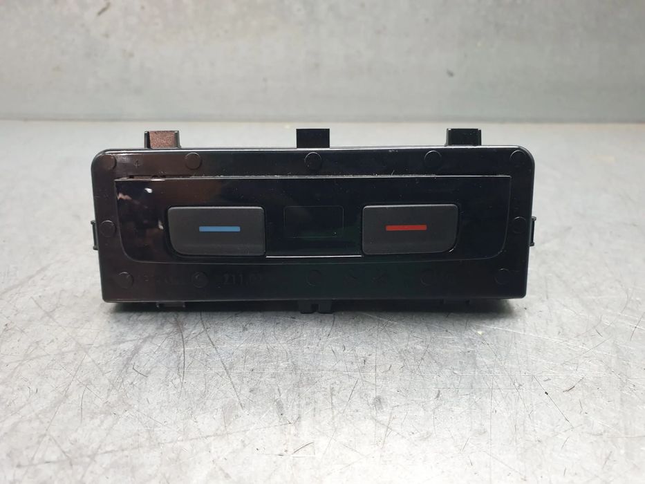 Botão / interruptor do AC VOLKSWAGEN Tiguan (AD1, AX1)