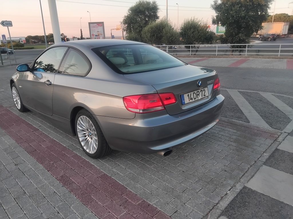 BMW 320 E-92, coupe de 177cv 2007