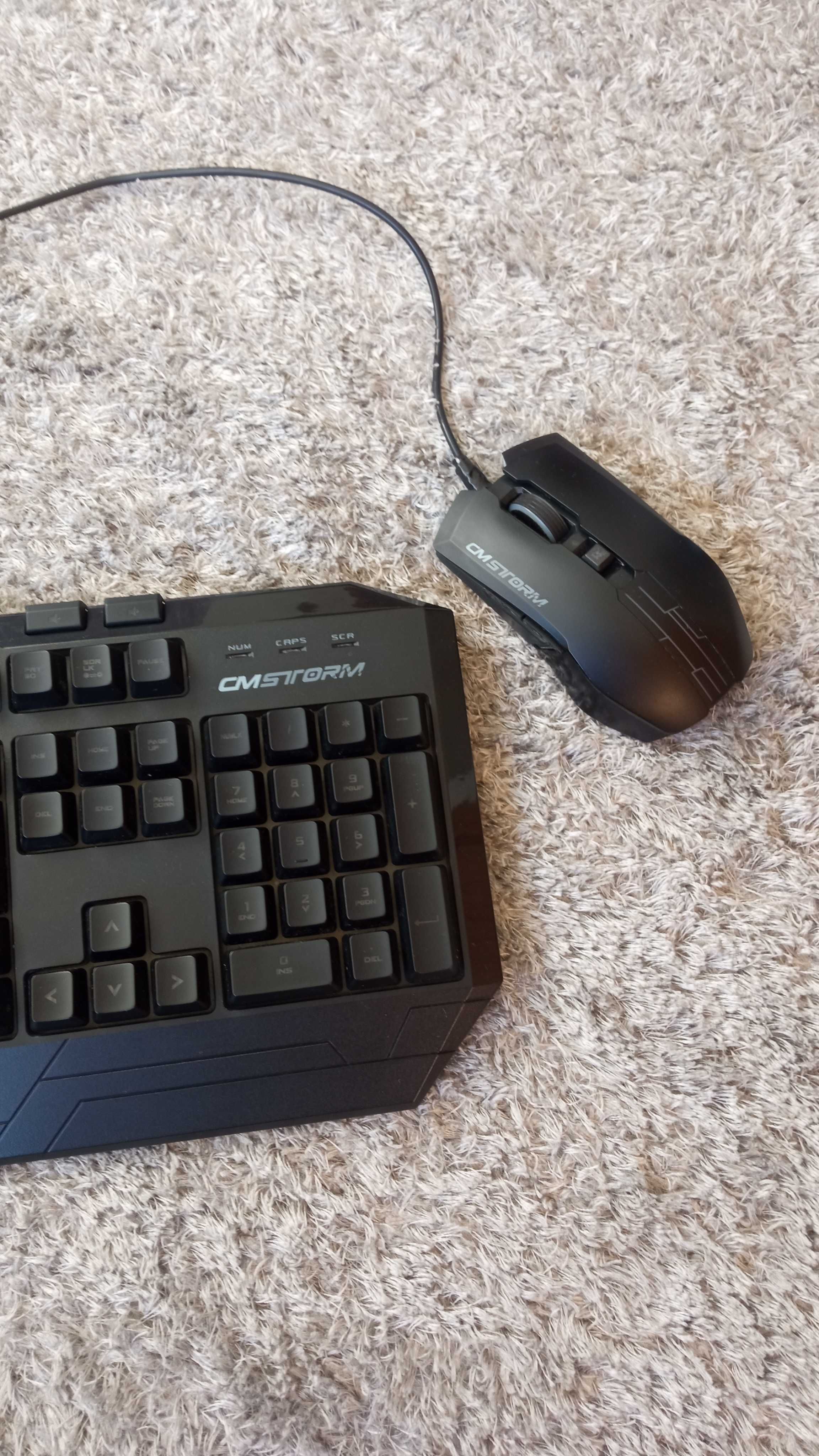 Teclado e Rato CMStorm